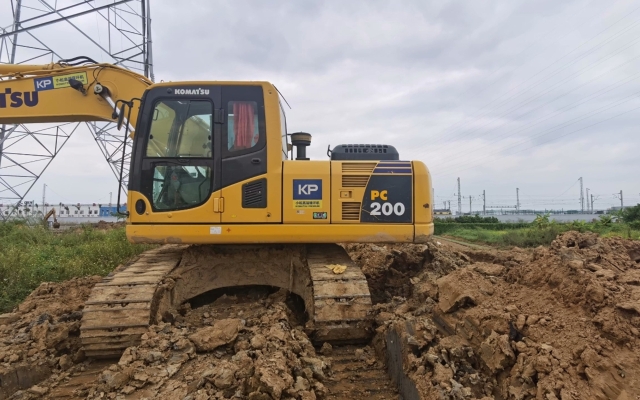 小松挖掘机PC200-8M0_2018年出厂2176小时  