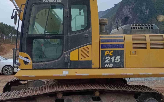 小松挖掘机PC215HD-10M0_2019年出厂4774小时  